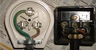 Подключение и монтаж розетки для электроплиты от 566 руб в Узловой - ЭлектроЗлв